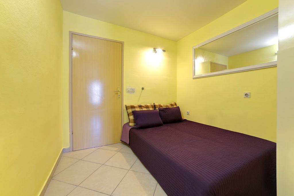 Tereza 1352 * Pula