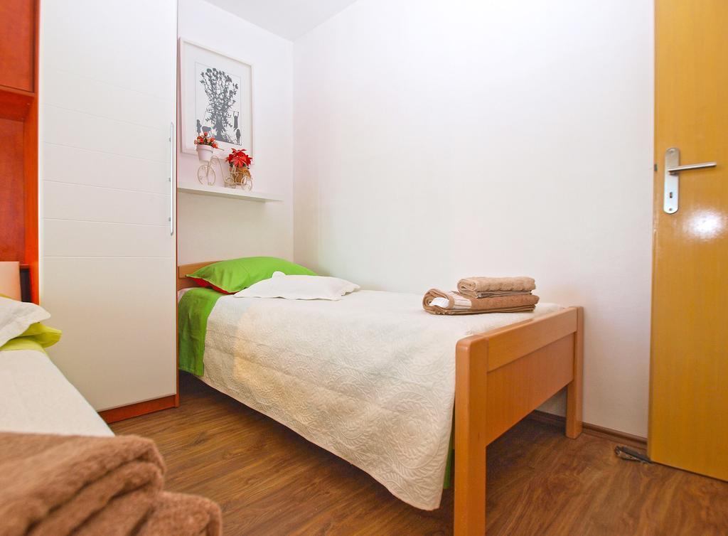 Apartment Tereza 1352 Pula