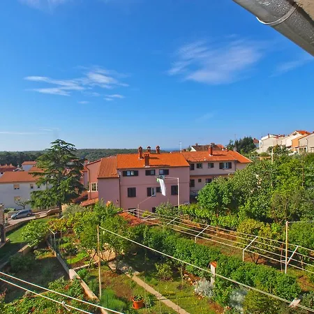 Apartments Tereza 1352 Pula Exterior photo