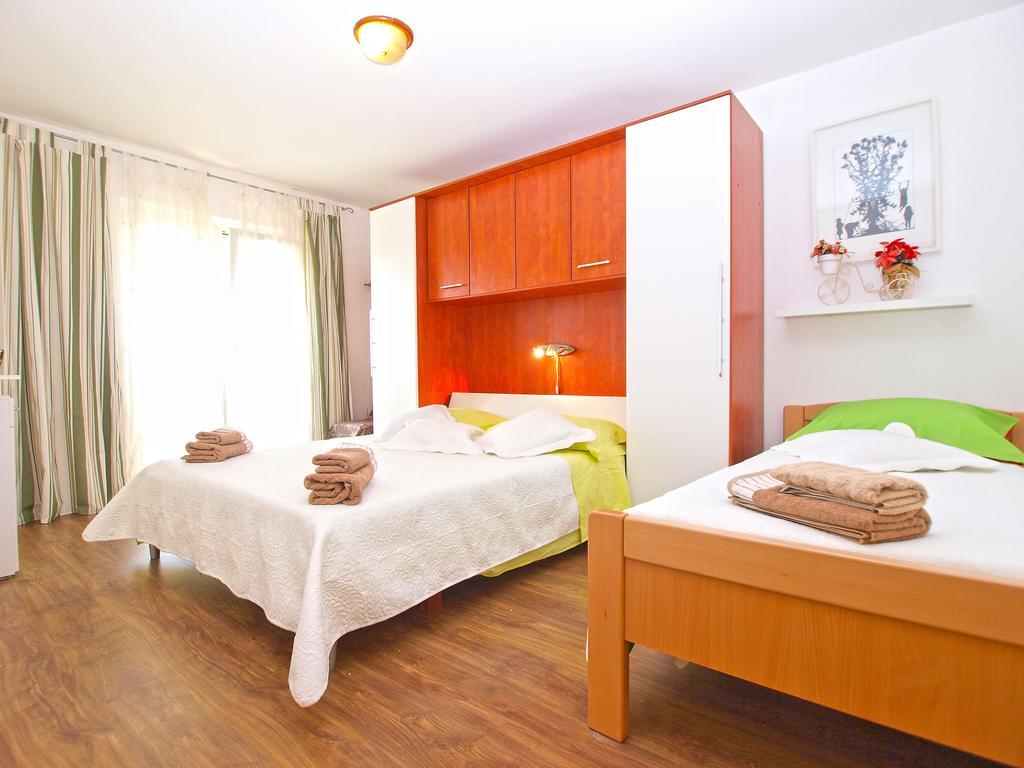 Apartment Tereza 1352 *