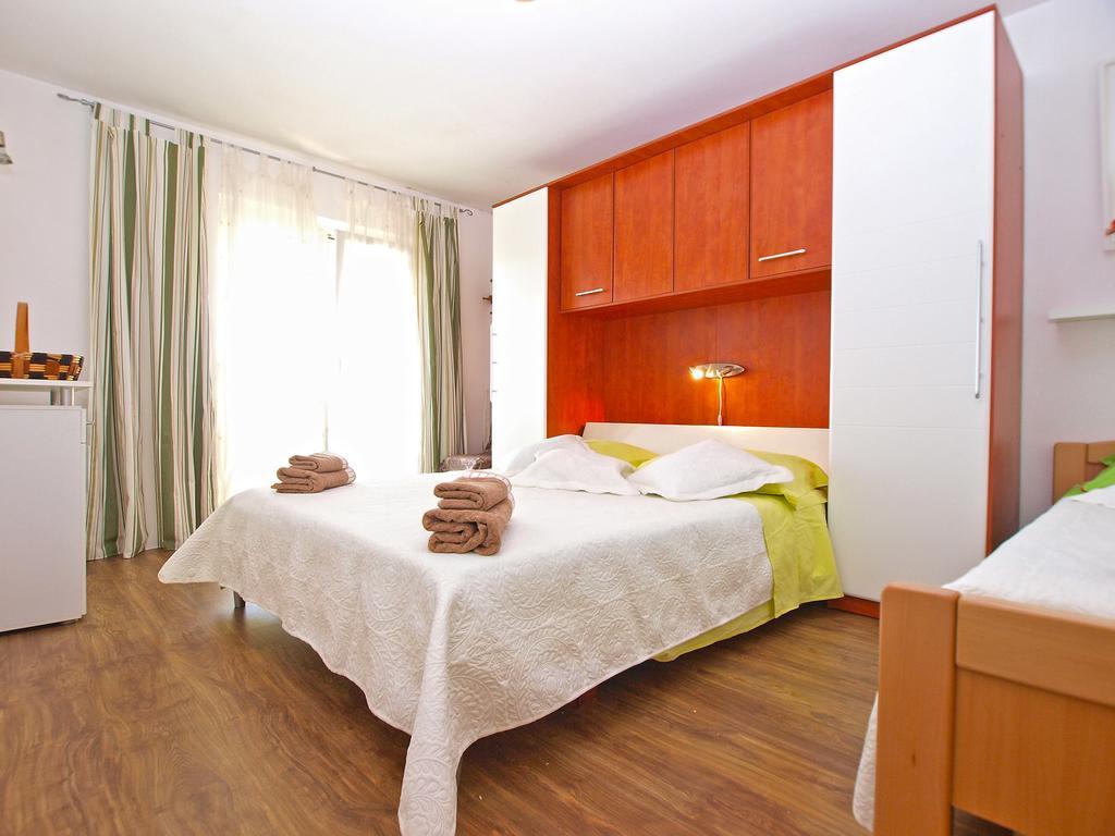 Tereza 1352 * Pula