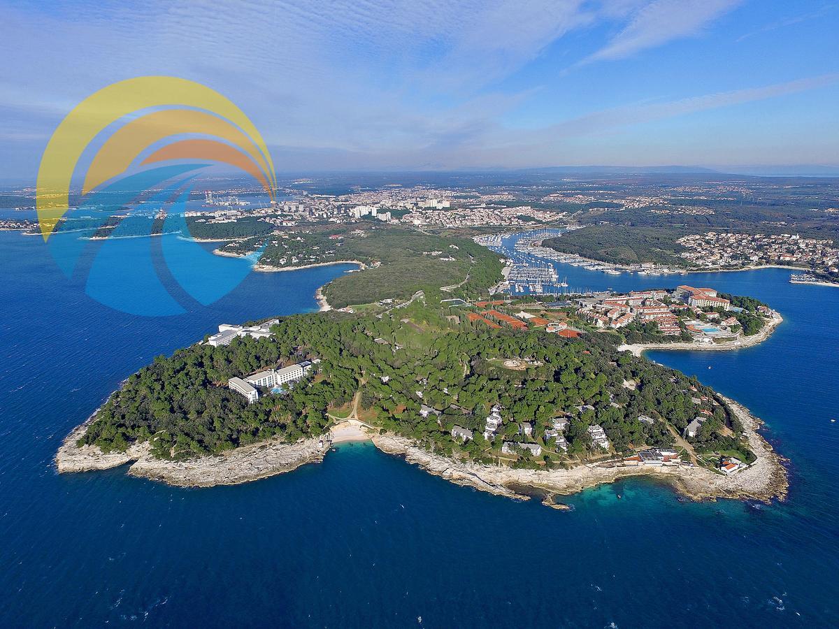 Tereza 1352 * Pula